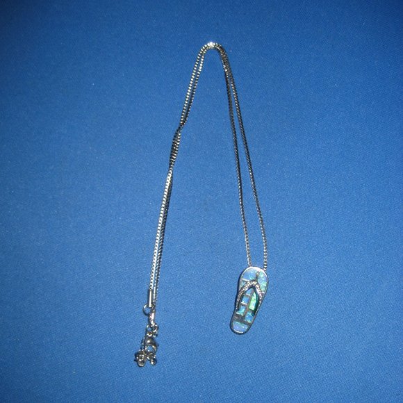 Hawaiian Blue Fire Opal Flip Flop Necklace Pendant Silver Plated Rhinestones NIB - Picture 7 of 8